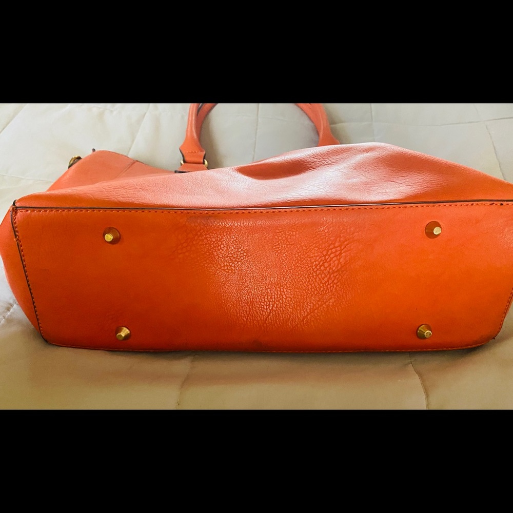 Beautiful like new purse! - Picture 3 of 13